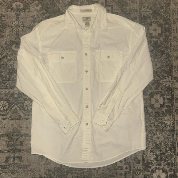 L.L. Bean White Casual Button Down Shirt - Picture 1 of 3